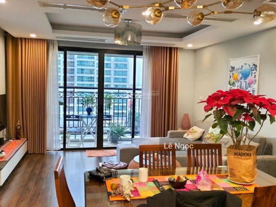 D'. Le Roi Soleil, Vietnam D'. Le Roi Soleil, Vietnam