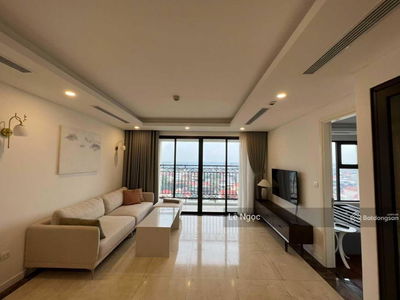 D'. Le Roi Soleil, Vietnam D'. Le Roi Soleil, Vietnam