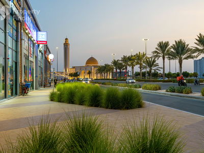 Um Nahad Third, United Arab Emirates  Um Nahad Third, United Arab Emirates