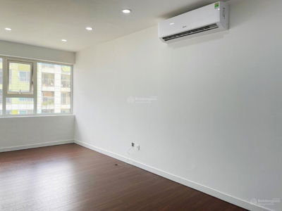 Ho Guom Plaza, Vietnam Ho Guom Plaza, Vietnam