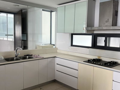 Dolphin Plaza, Vietnam Dolphin Plaza, Vietnam