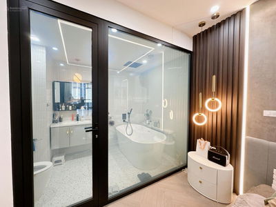 The Golden Palm Le Van Luong, Vietnam The Golden Palm Le Van Luong, Vietnam