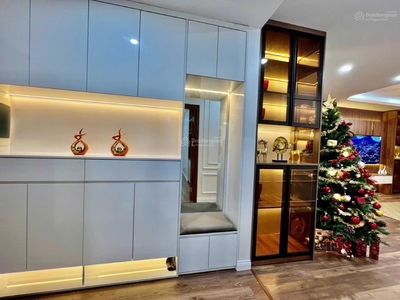 Seasons Avenue, Vietnam Seasons Avenue, Vietnam