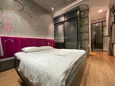 Sunrise City, Vietnam Sunrise City, Vietnam