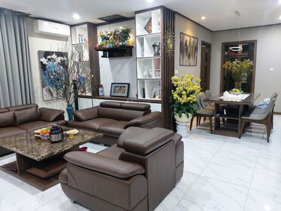 Seasons Avenue, Vietnam Seasons Avenue, Vietnam