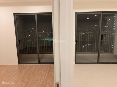 Kosmo Tay Ho, Vietnam Kosmo Tay Ho, Vietnam