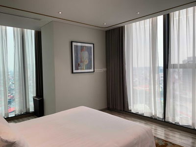 D'. Le Pont D’or - Hoang Cau, Vietnam D'. Le Pont D’or - Hoang Cau, Vietnam