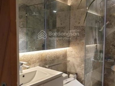 River Gate, Vietnam River Gate, Vietnam