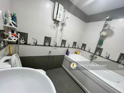 Vinh Diem Trung, Vietnam Vinh Diem Trung, Vietnam