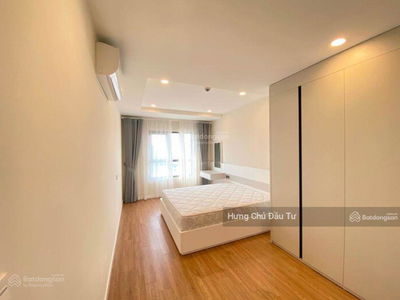 Tran Binh Street, Vietnam Tran Binh Street, Vietnam