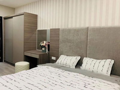 Sunrise Riverside, Vietnam  Sunrise Riverside, Vietnam