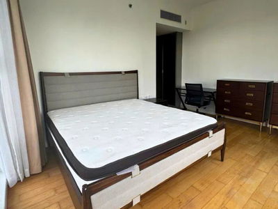 Gateway, Vietnam Gateway, Vietnam