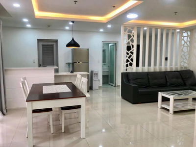 Scenic Valley, Vietnam  Scenic Valley, Vietnam