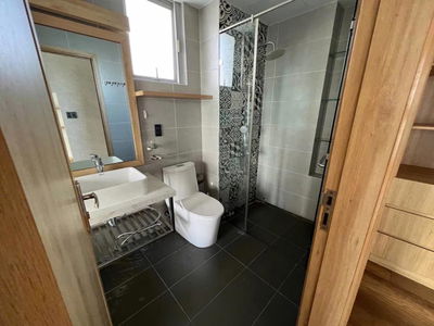 Scenic Valley, Vietnam  Scenic Valley, Vietnam