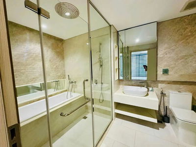 Ascentia, Vietnam Ascentia, Vietnam