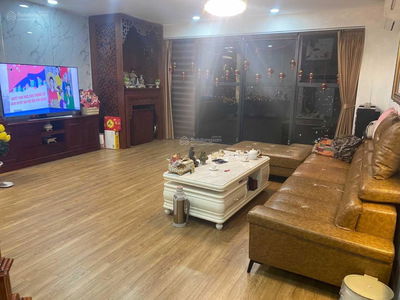 Iris Garden, Vietnam Iris Garden, Vietnam