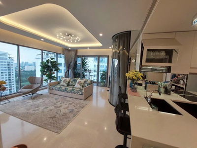 Diamond Island, Vietnam Diamond Island, Vietnam