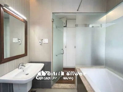 Housing in Ho Chi Minh City, Vietnam  Housing in Ho Chi Minh City, Vietnam