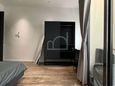 Gehäuse In Hanoi, Vietnam  Gehäuse In Hanoi, Vietnam