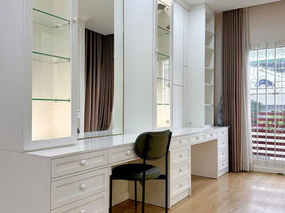 Жилье в Hanoi, Vietnam Жилье в Hanoi, Vietnam