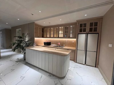 Diamond Island, Vietnam Diamond Island, Vietnam