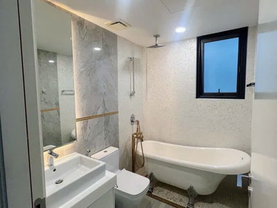 Gateway, Vietnam Gateway, Vietnam