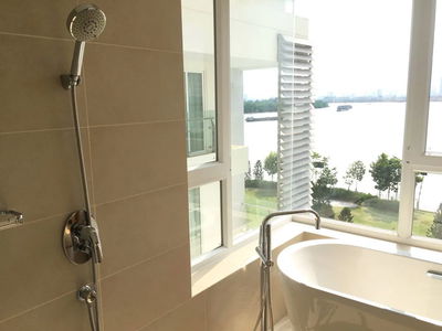 Diamond Island, Vietnam Diamond Island, Vietnam