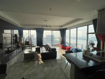 Diamond Island, Vietnam Diamond Island, Vietnam