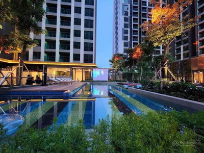 Of The Sun, Vietnam Of The Sun, Vietnam