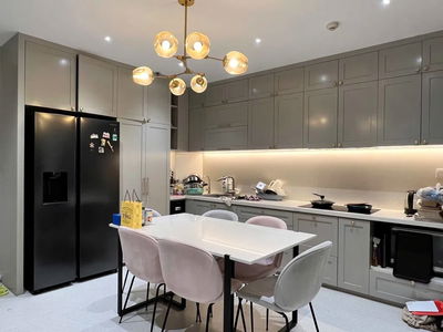 Palm Heights, Vietnam Palm Heights, Vietnam