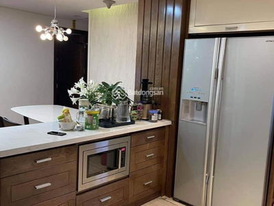 D'. Le Pont D'or - Hoang Cau, Vietnam D'. Le Pont D'or - Hoang Cau, Vietnam