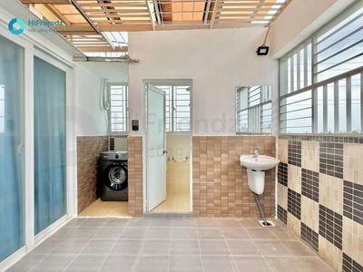 Gehäuse In Nha Be, Vietnam  Gehäuse In Nha Be, Vietnam