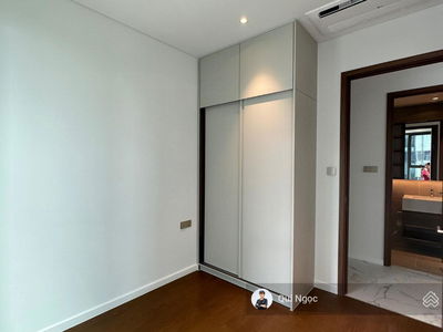 The Crest Residence, Vietnam The Crest Residence, Vietnam