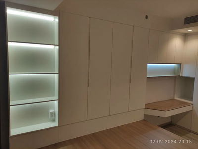 Midtown, Vietnam  Midtown, Vietnam