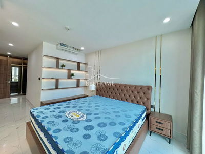 Happy in Vista, Vietnam Happy in Vista, Vietnam