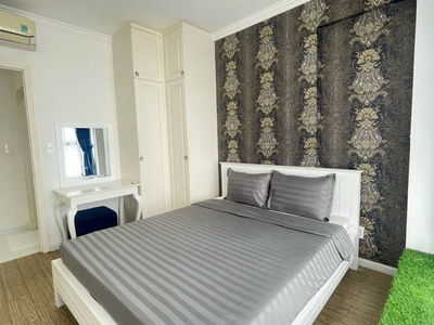 Scenic Valley, Vietnam  Scenic Valley, Vietnam