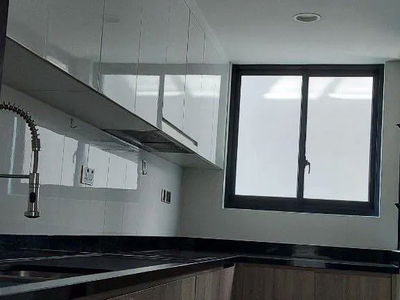 Happy in Vista, Vietnam Happy in Vista, Vietnam