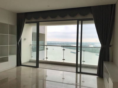 Diamond Island, Vietnam Diamond Island, Vietnam