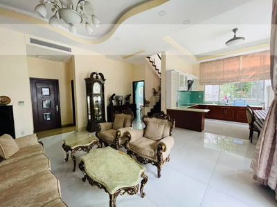 Name Vien, Vietnam Name Vien, Vietnam