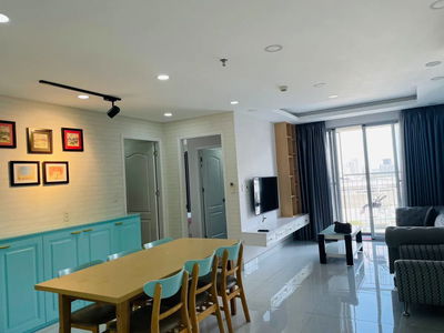 Scenic Valley, Vietnam  Scenic Valley, Vietnam