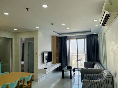 Scenic Valley, Vietnam  Scenic Valley, Vietnam