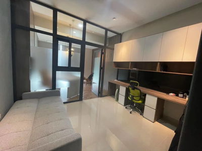 Golden King, Vietnam Golden King, Vietnam