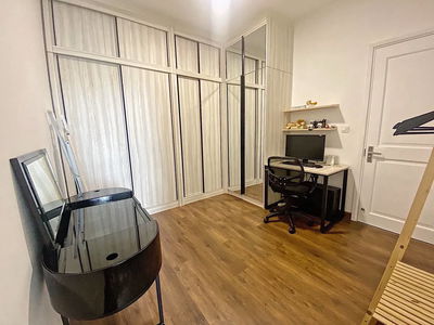 Saigon Mia, Vietnam  Saigon Mia, Vietnam