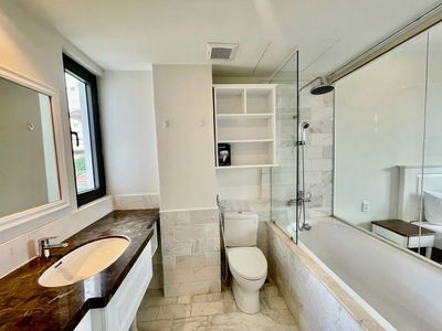 Housing in Ho Chi Minh City, Vietnam Housing in Ho Chi Minh City, Vietnam