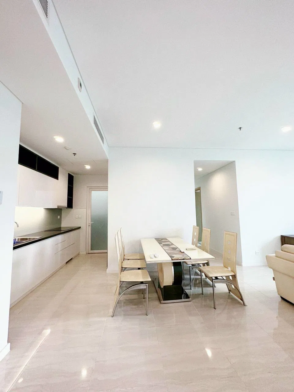 SADORA ROOM, Vietnam SADORA ROOM, Vietnam