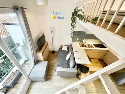 Gehäuse In Ho Chi Minh City, Vietnam Gehäuse In Ho Chi Minh City, Vietnam