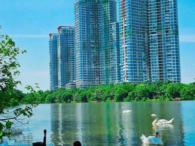 Swan Lake Onsen, Vietnam Swan Lake Onsen, Vietnam