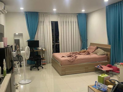 with parking, Vietnam with parking, Vietnam