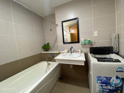 Phan Huy Ich Street, Vietnam Phan Huy Ich Street, Vietnam