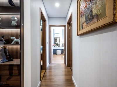 Hoang Thanh Pearl, Vietnam Hoang Thanh Pearl, Vietnam